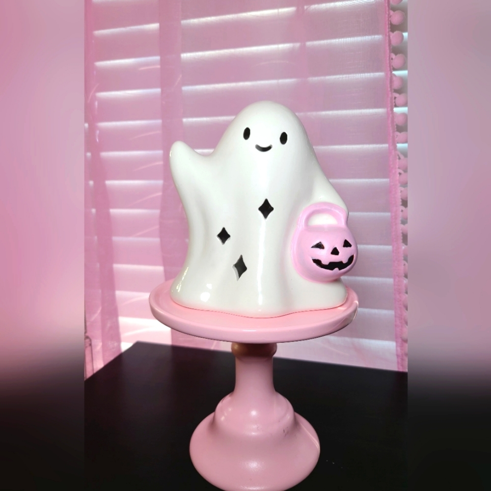 Light up ceramic ghost
